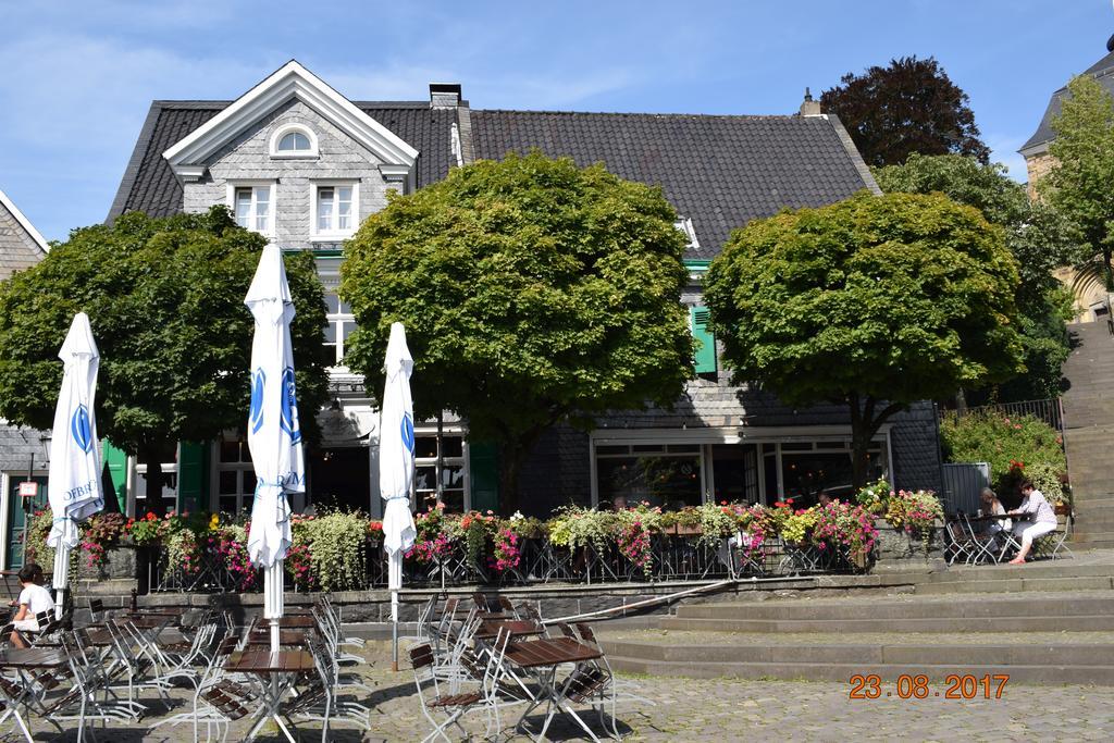 Messewohnung Graefrath Solingen Bagian luar foto